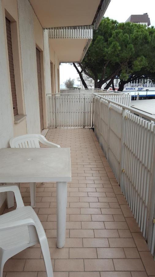 Residence Gallo - Walterigato Apartments Per Solo Famiglie Τζεσόλο Λίντο Εξωτερικό φωτογραφία